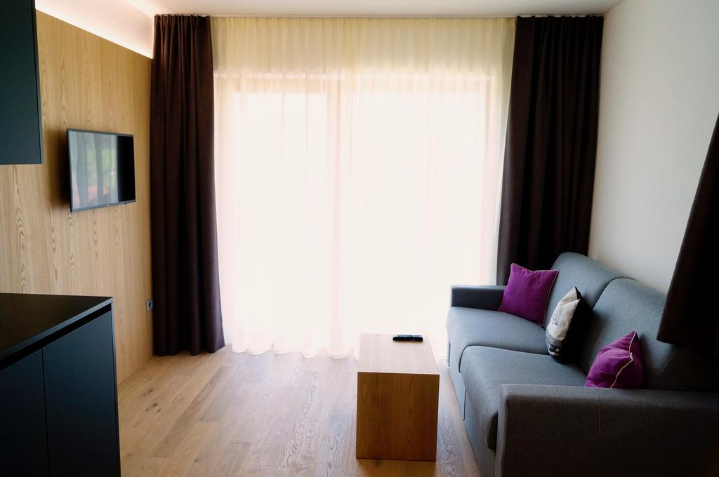أورتيسايْ Residence Larciunei المظهر الخارجي الصورة